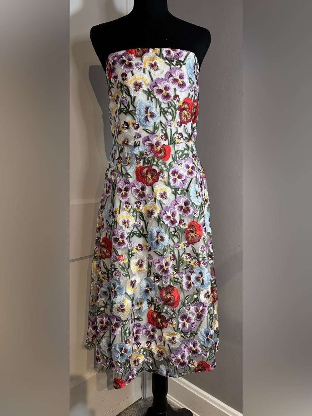 Miss Magic Fantasy Storybook Romantic Strapless Floral Embroidered Dress Size L